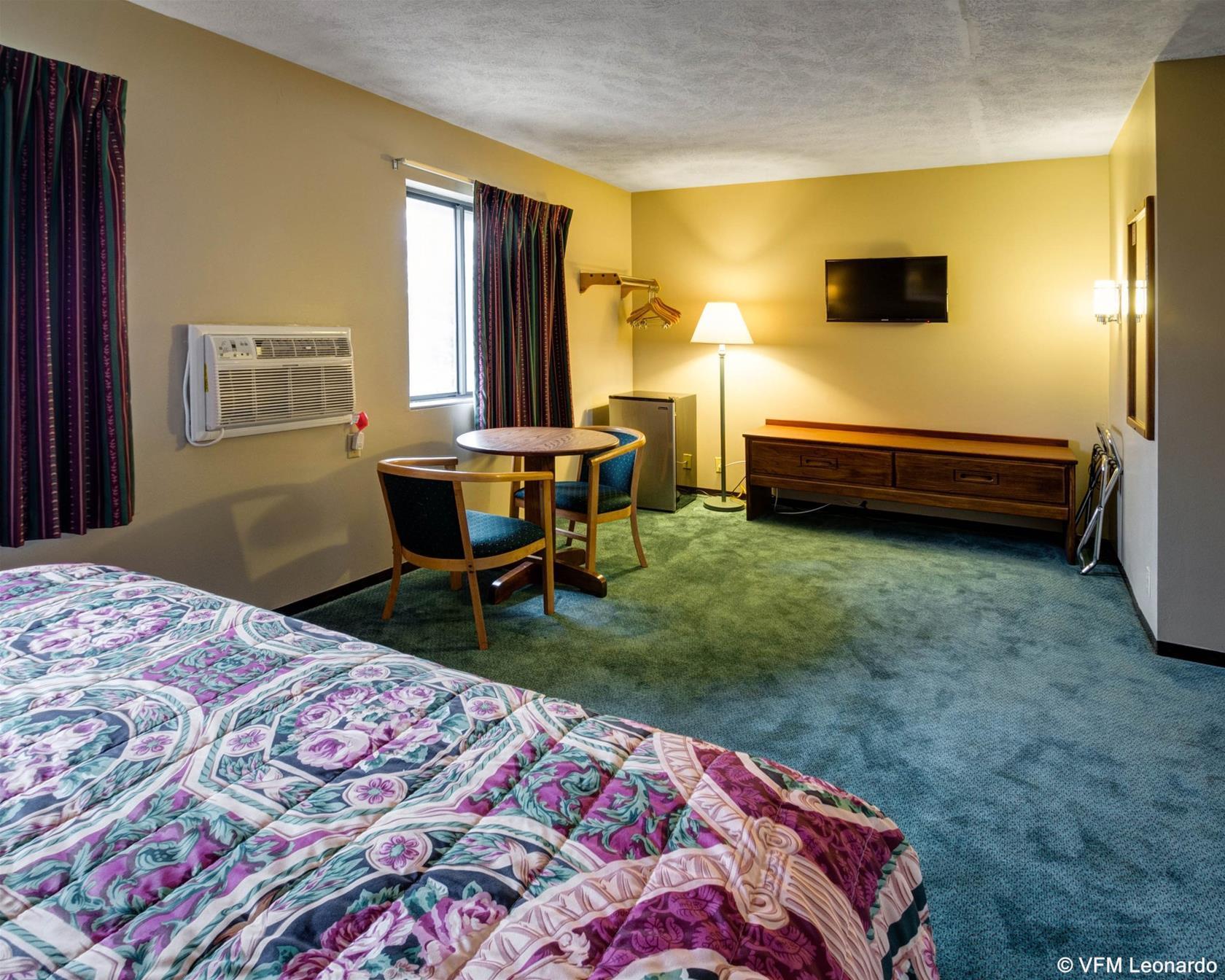 Red Lion Inn & Suites Olathe Kansas City Exterior foto